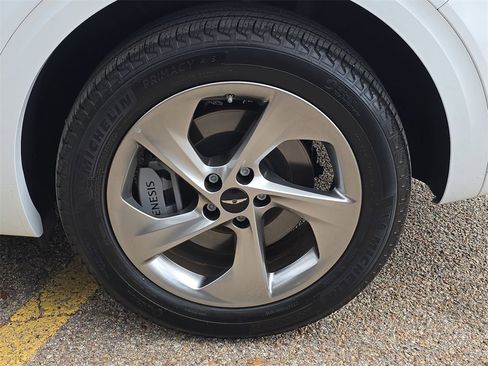 Used 2026 Genesis GV70 2.5T image 32