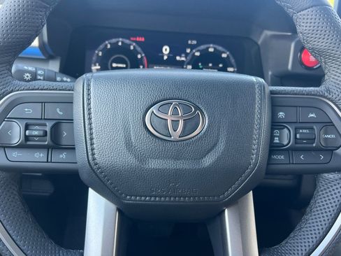 New 2026 Toyota Tacoma TRD Off-Road AWD/4WD image 25