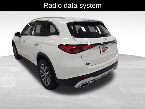 Used 2023 Mercedes-Benz GLC 300 4MATIC image 4