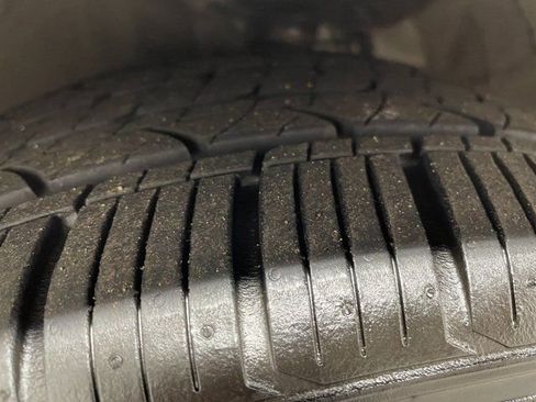 Used 2024 Toyota Corolla SE image 8