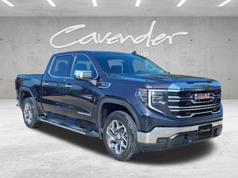Used 2024 GMC Sierra 1500 SLT w/ X31 Off-Road Package AWD/4WD image 2