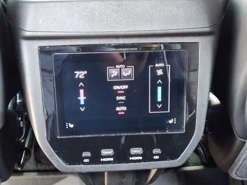 Used 2025 GMC Yukon XL AT4 Ultimate w/ LPO, Floor Liner Package AWD/4WD image 31