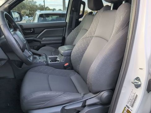 Used 2024 Toyota Tacoma SR5 image 9