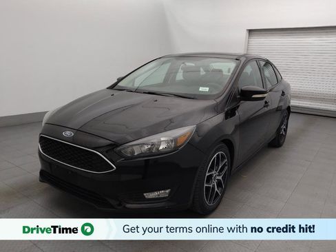 Used 2017 Ford Focus SEL image 1