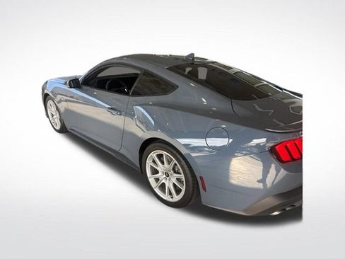 Used 2024 Ford Mustang GT Premium RWD image 5