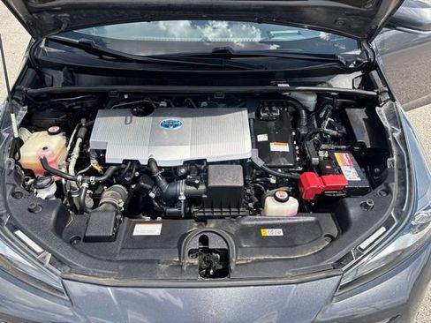 Used 2019 Toyota Prius Limited FWD image 11