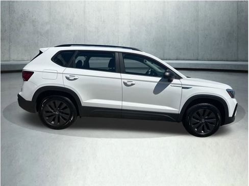 Used 2022 Volkswagen Taos S AWD/4WD image 6