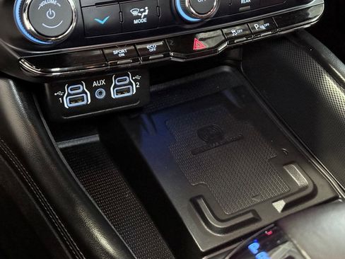 Used 2022 Dodge Durango R/T w/ Blacktop Package image 43