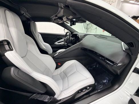 Certified 2025 Chevrolet Corvette Stingray Preferred Cpe w/ Z51 Performance Package image 31