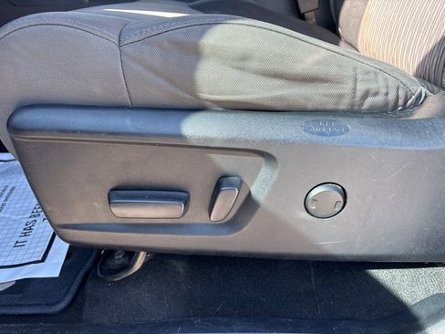 Used 2014 Toyota Tundra SR5 image 16