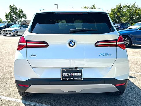 New 2026 BMW X3 xDrive30i w/ Premium Package AWD/4WD image 7