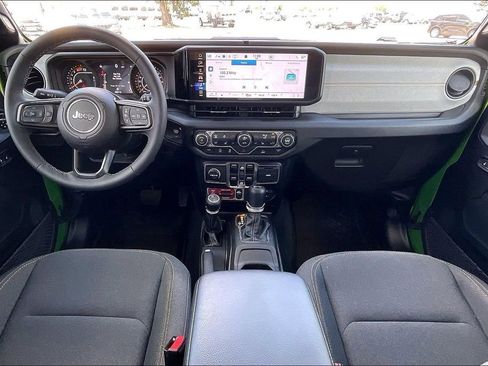 Used 2026 Jeep Wrangler Unlimited Sport AWD/4WD image 7
