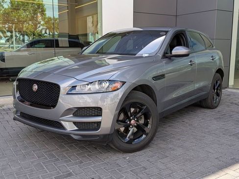 Used 2020 Jaguar F-PACE Premium image 1