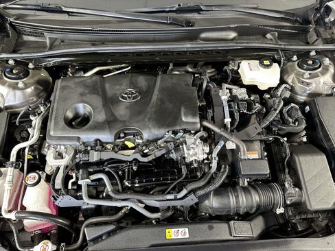 Used 2024 Toyota Camry XSE w/ Navigation Package image 32