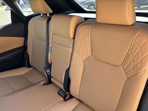Used 2025 Lexus RX 350 Premium w/ Accessory Package (Z1) image 15