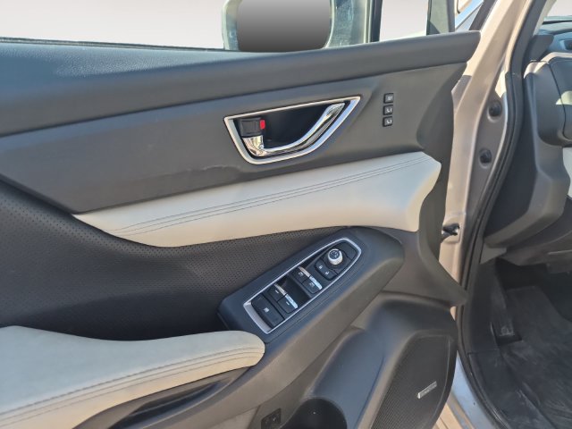 Used 2020 Subaru Ascent Limited w/ Technology Package AWD/4WD image 10