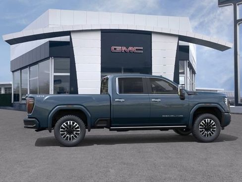 New 2026 GMC Sierra 2500 Denali Ultimate w/ Max Trailering Package AWD/4WD image 5