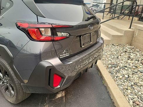 Used 2024 Subaru Crosstrek 2.0i AWD/4WD image 7