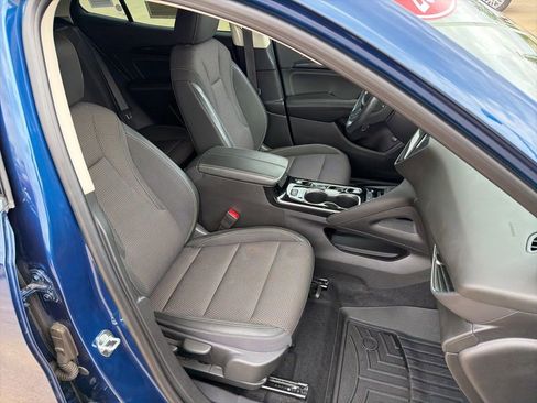 Used 2022 Buick Envision Preferred FWD image 18