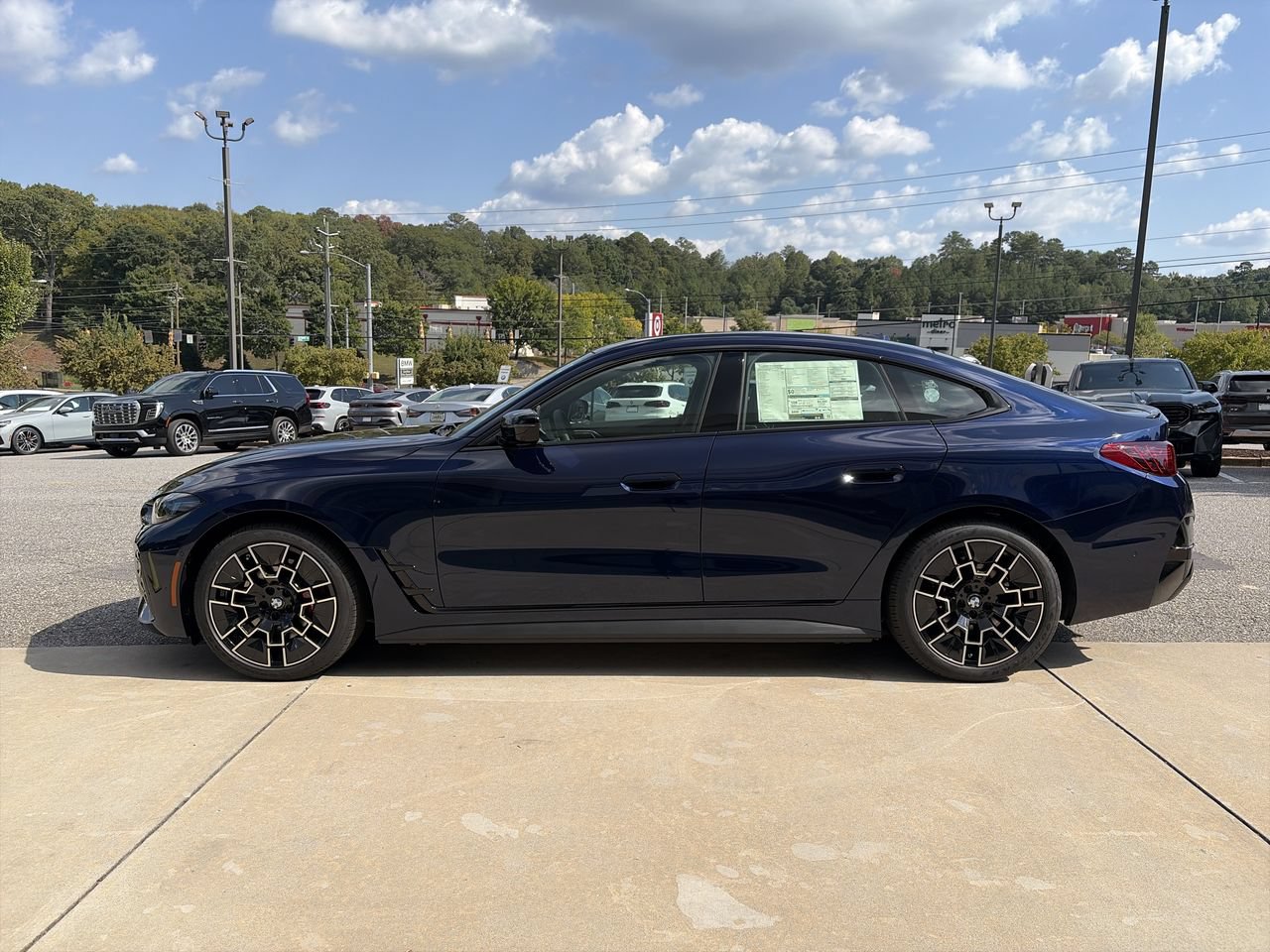 New 2026 BMW i4 eDrive40 w/ M Sport Package RWD image 5