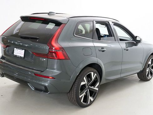 New 2026 Volvo XC60 T8 Ultra w/ Climate Package AWD/4WD image 9