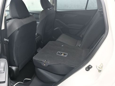 Used 2021 Subaru Crosstrek 2.0i image 16