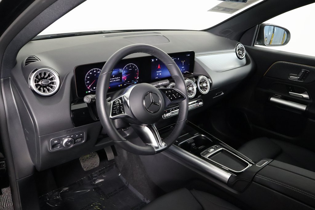 Certified 2025 Mercedes-Benz GLA 250 image 7