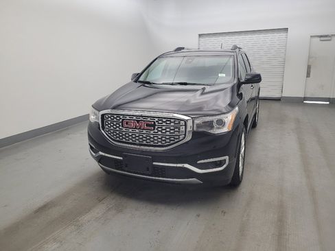 Used 2017 GMC Acadia Denali w/ Technology Package AWD/4WD image 15
