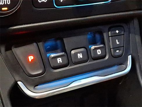 Used 2020 GMC Terrain SLT w/ Preferred Package image 20