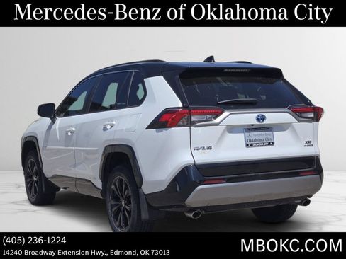 Used 2023 Toyota RAV4 XSE AWD/4WD image 4