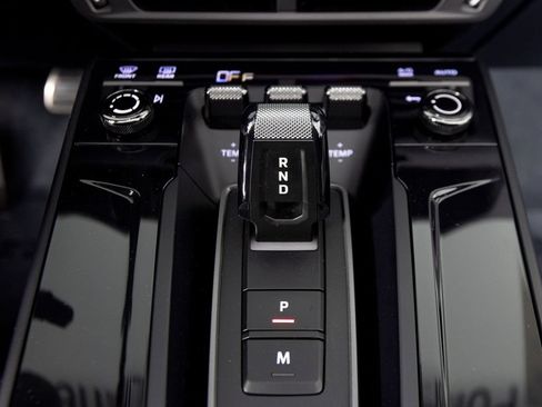 Certified 2025 Porsche 911 Carrera GTS RWD image 27
