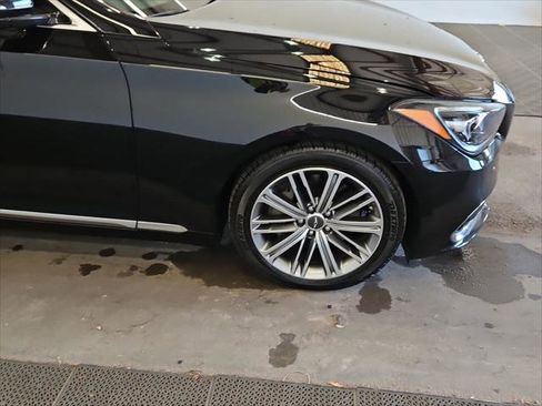 Used 2018 Genesis G80 3.8 w/ Option Group 03 image 11