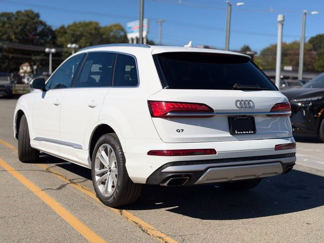 Used 2025 Audi Q7 3.0T Premium Plus AWD/4WD image 4