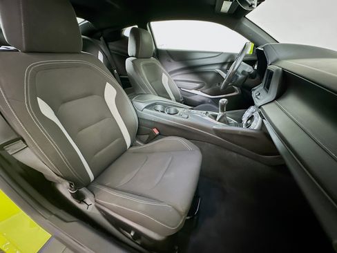 Used 2020 Chevrolet Camaro LS RWD image 25