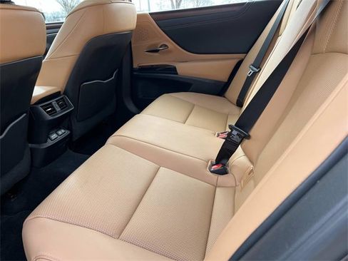 Used 2022 Lexus ES 350 w/ Premium Package image 20