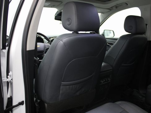 Used 2021 Chevrolet Traverse Premier w/ LPO, Floor Liner Package image 22