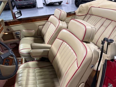 Used 1988 Rolls-Royce Corniche II image 33