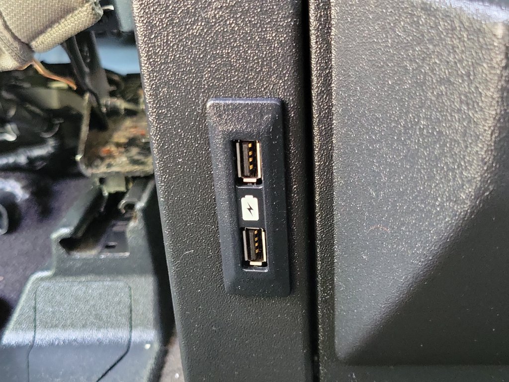 Used 2019 Ford F150 XLT w/ Equipment Group 302A Luxury AWD/4WD image 17