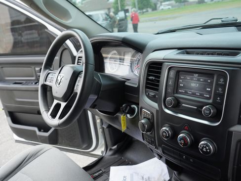 Used 2021 RAM 1500 Tradesman w/ Chrome Plus Package AWD/4WD image 24