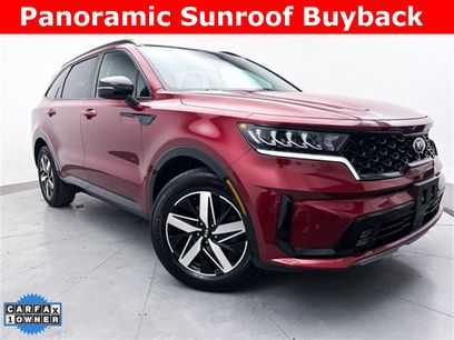 Used 2021 Kia Sorento EX w/ Panoramic Sunroof Package