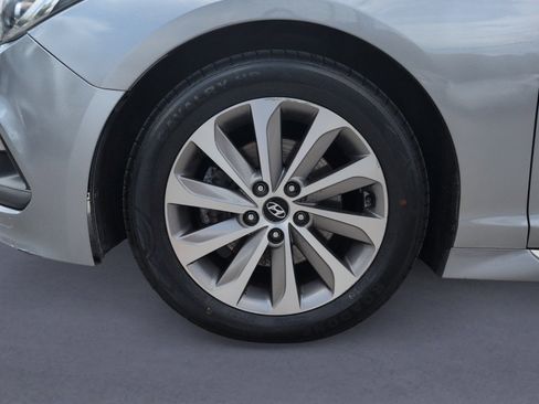 Used 2015 Hyundai Sonata Sport FWD image 25