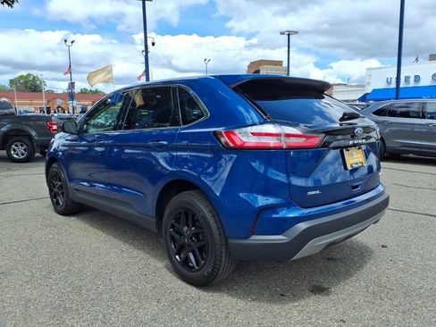 Certified 2023 Ford Edge SEL w/ Convenience Package AWD/4WD image 9