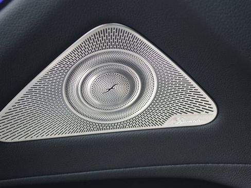 Used 2025 Mercedes-Benz S 580 4MATIC Sedan image 14