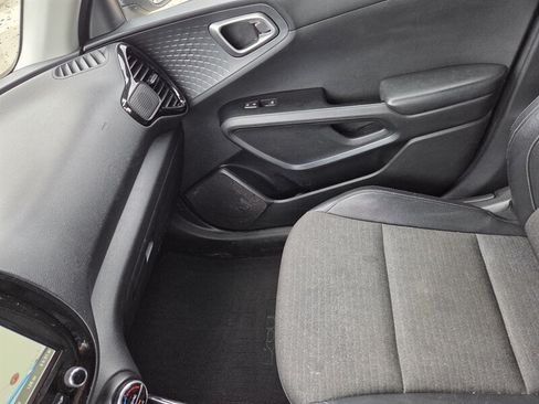Used 2020 Kia Soul EX w/ Option Group 015 FWD image 21