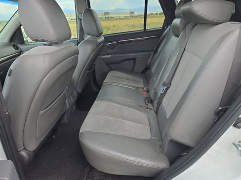 Used 2012 Hyundai Santa Fe SE image 13