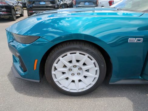 New 2026 Ford Mustang GT Premium w/ GT Performance Package RWD image 34