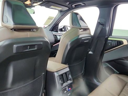 Used 2025 BMW X3 xDrive30i w/ Premium Package image 30