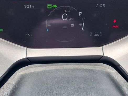 New 2025 Toyota Prius Plug-In Hybrid image 34