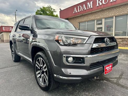 Used 2019 Toyota 4Runner Limited AWD/4WD image 2
