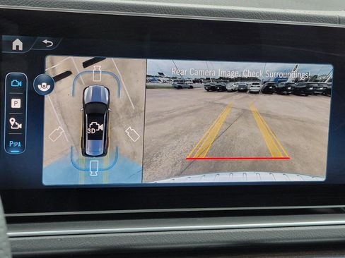 Used 2025 Mercedes-Benz GLS 450 4MATIC image 20